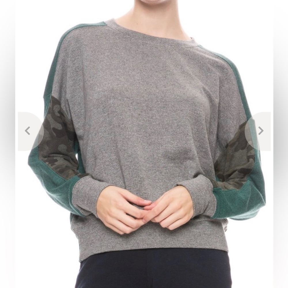 SUNDRY Camo Colorblock Sweatshirt 2